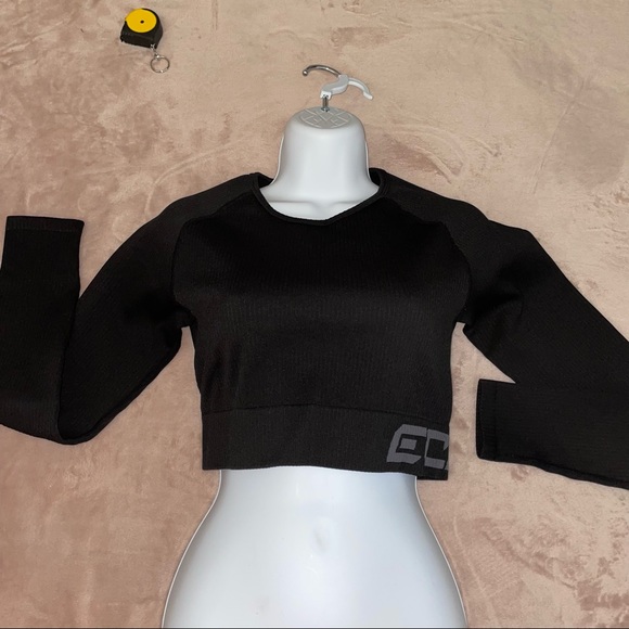 Echt long sleeve crop top size L - Picture 1 of 5